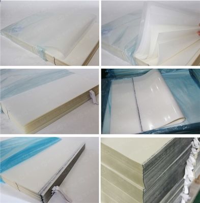 Film PET transparent mat peeling à froid pour les solutions d'emballage offset / écran imprimé